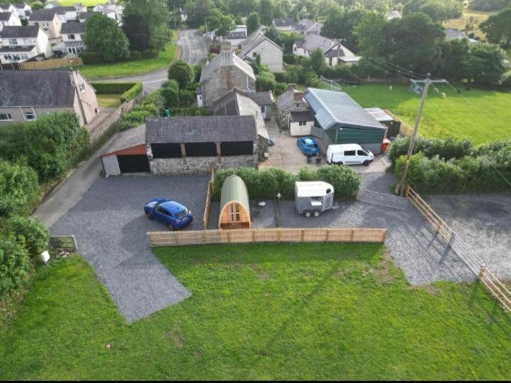 Pen Y Buarth Pod - Caravan Site เคอร์นาวอน ภายนอก รูปภาพ